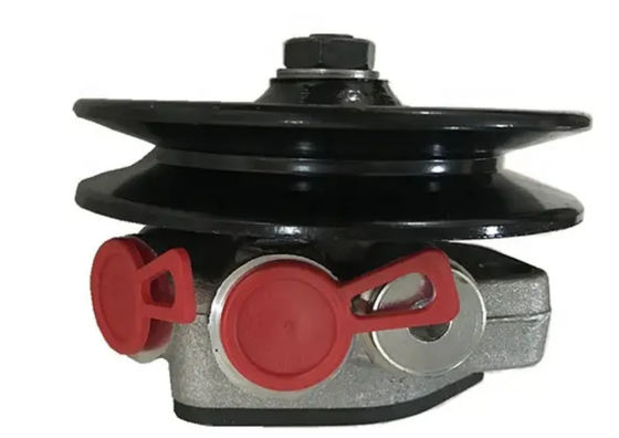 Maschinenteil-echte Kraftstoffpumpe 04503572 02213812 BFM1013 Deutz